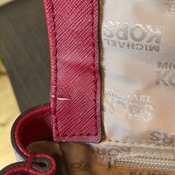 Michael Kors bag - Picture 12 of 16